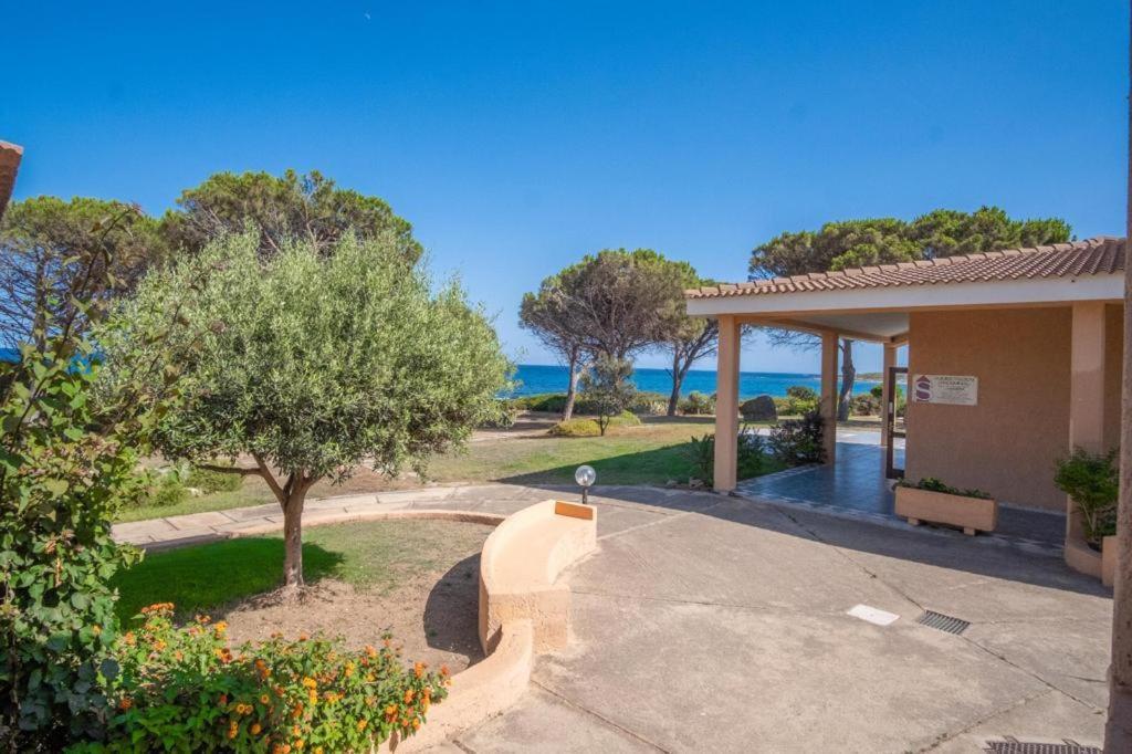 Villetta Porto Corallo Vista Mare ヴィッラプッツ エクステリア 写真