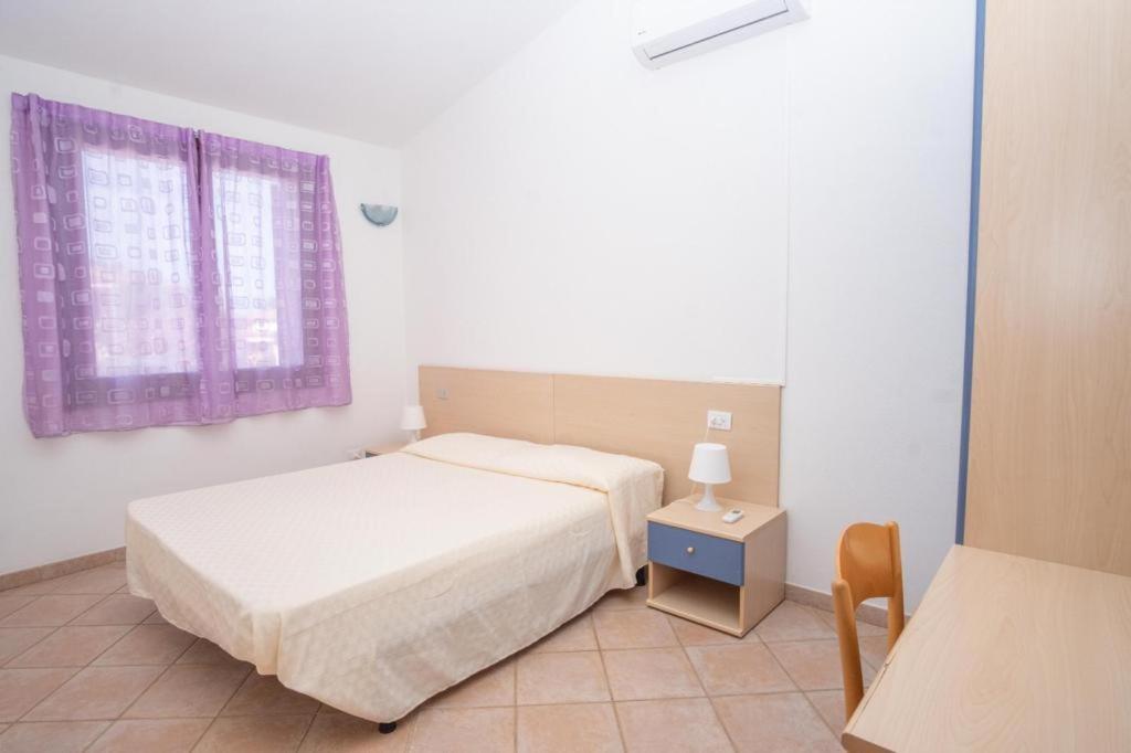 Villetta Porto Corallo Vista Mare ヴィッラプッツ エクステリア 写真